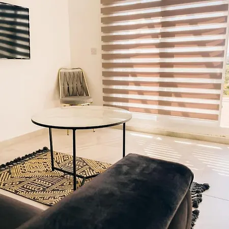1 Bed Flat In * Vokolidha